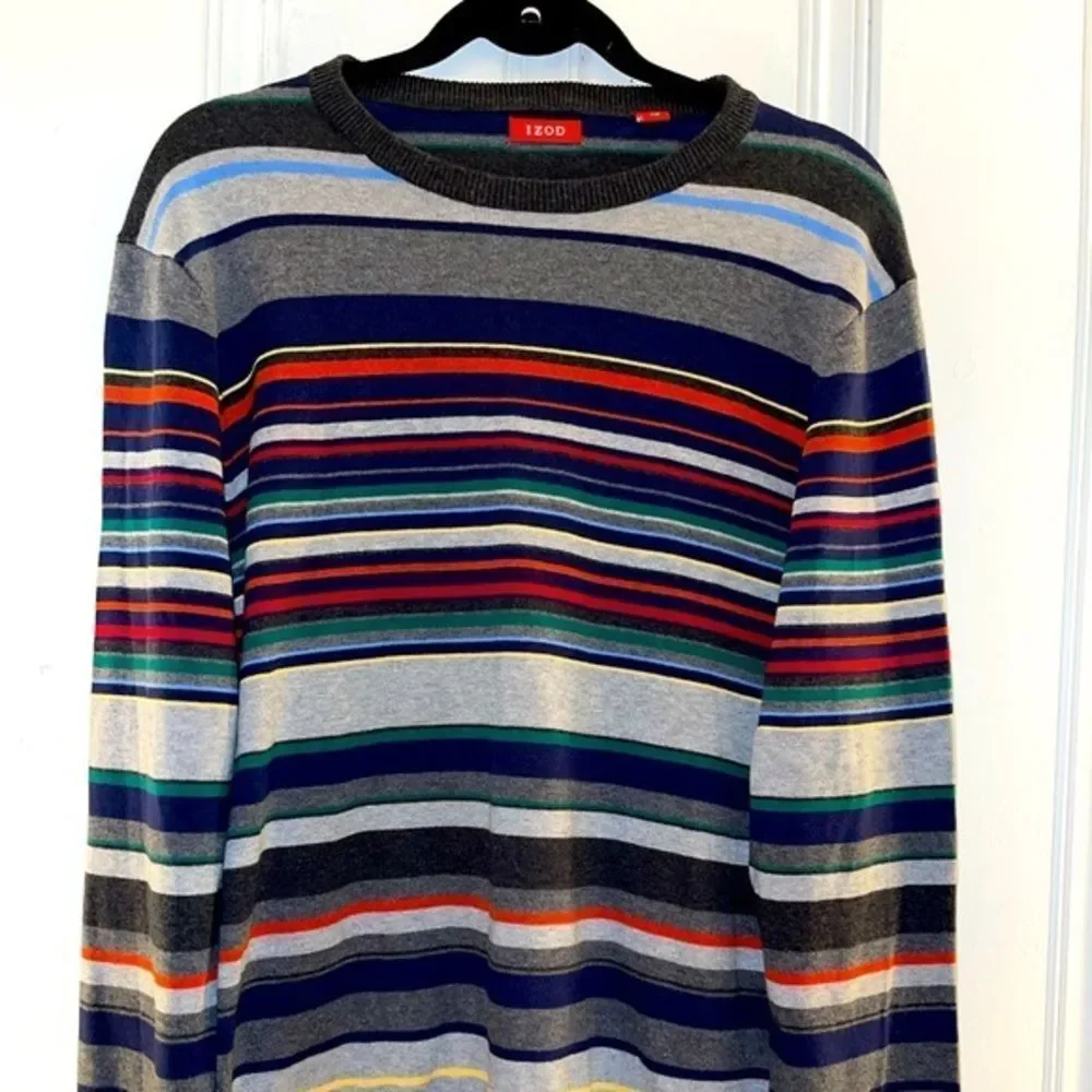 Like New!  Izod Mens V‎ Neck Sweater Size L